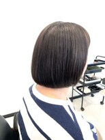 イリス(Hiris)&nbsp;あごラインボブ