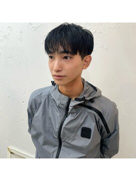 ロミー 本厚木(ROMMY.) ハイトーンカラー／マッシュパーマ/前髪パーマ