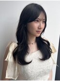ツヤツヤ黒髪ロングヘア