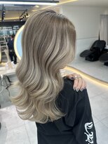 ロンドメリア 天神大名店(Lond Melia)&nbsp;★ミディアムヘア暗めカラーグランマッシュデザインカラー艶髪★