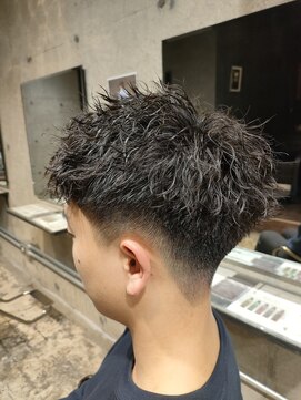 ライズ 綾瀬店(RISE) 足立区ツイストパーマ/足立区メンズパーマ