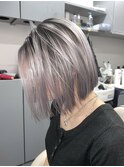 ホワイトシルバーボブ