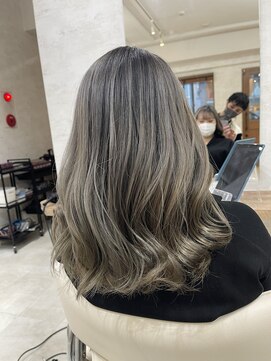 イル(iLu.) シャドウルーツ/グレージュ/グレー/シャドウルーツグレー/