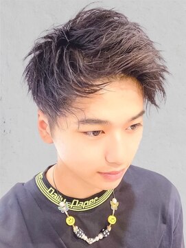 ディーバ 横浜(D.I.E.V.A) 20代30代40代大人モテ髪ツーブロックアップバングメンズショート