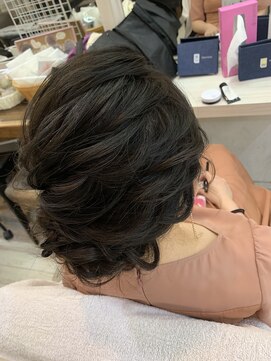 シム テンジン(hair & beaty SIM tenjin) お呼ばれヘアセット♪