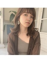 ココロ(COKORO)&nbsp;グレーインナーカラー★ミディ