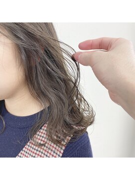 ガーランドウメダ(Garland umeda) リラックスウェーブ＿ミディアム＿0001489