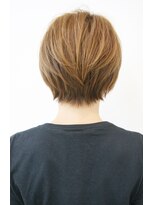 30代40代50代　カットで決まる大人可愛いショート　襟足すっきり