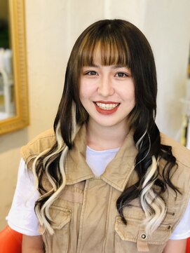 ボンビィヴァン(bon-vivant) シールエクステでインナーカラー