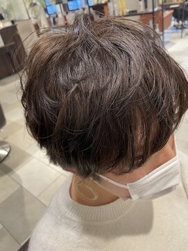 ヘアメイク カン プラスエフ(HAIR MAKE KANN+f) フレンチパーマショート