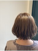 外ハネショートボブ