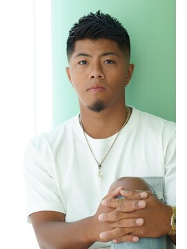 にもう アップバングサイドパートフェードカット1