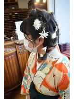 ベル(BELL)&nbsp;卒業式・髪型・着付・ヘアスタイル【BELL用賀/桜新町】