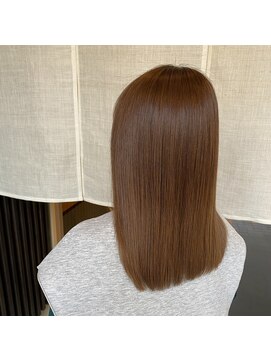 イニ 姉小路(ini) 【丸山】ナチュラルストレート//ミディアムレングス