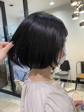 ゼスト フィーノ(ZEST fino) 【ZEST立川 橋本姫奈】柔らかオリーブグレージュ