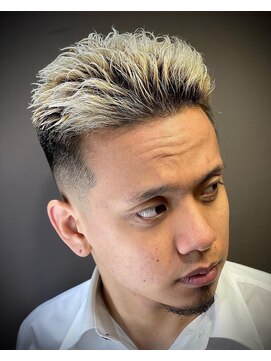 ヒロギンザ 新橋銀座口店(HIRO GINZA) ハイトーンツイストフェードスタイル