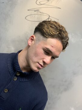 ワールドシップコウベ(WORLD SHIP KOBE) 本間ジャスティン選手ラルフカール