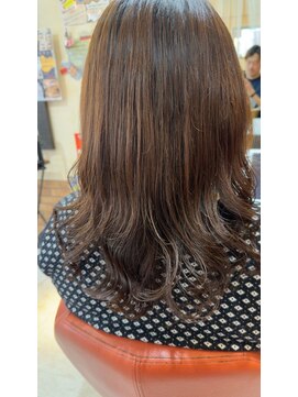 ヘアスタジオブービー 韓国ワンホンミックスレイヤー　後れ毛