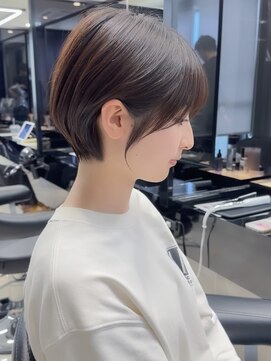 ハルキミナト ジャパン トウキョウ(HARUKI MINATO japan TOKYO) 20代30代40代50代/丸みショート/クビレ/前髪あり/表参道