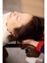 【頭蓋骨調整】脳疲労の改善でいつまでも若々しく○頭蓋骨の整いで綺麗なヘアスタイルに【上野/根津】