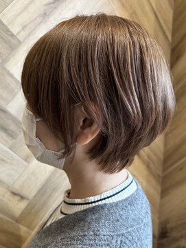 アース 柏店(HAIR&MAKE EARTH) 丸みショートボブ