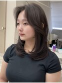 前髪なしスタイル！『ミディアムレイヤー』