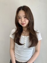 【AYANO】海外girlのヘアが大好きです！ラフで無造作なヘアを作ります！外国人風ハイライトが得意です！