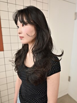 カルテ(QUARTE) ロングレイヤー 暗髪