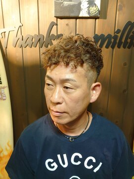 サンフラット(Sun Flat) スペインカールパーマ