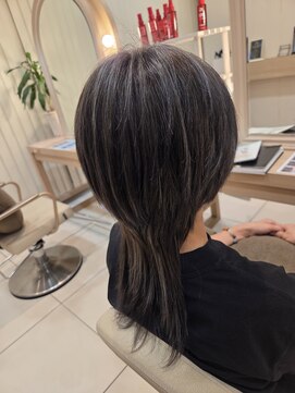 ミーサ(MYSA) シルバーグレーハイライト