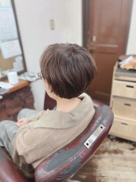 アート(art) キラテラカラーツ－ブロックマッシュショ－トスタイル