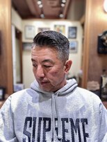 フォーコーナーズ(Four Corners)&nbsp;大人スキンフェードツーブロック刈り上げマンバン30代40代