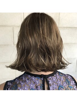 ニテンス(nitens) ボブ×アッシュベージュ