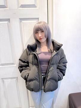 アロマ ヘアー ルーム 新宿3号店(AROMA hair room) ミルクティーブロンドのデザインカラー☆メテオトリートメント☆