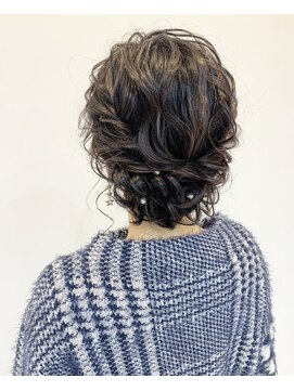 レア(Le'a) アップヘア