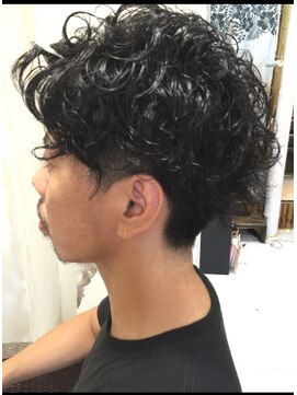 スリーピース 川越店(3piece) メンズ　ツーブロック　パーマ