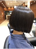前下がりボブ