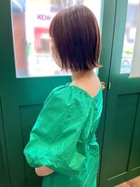 プチメゾントウキョウ(Petit Maison Tokyo)&nbsp;切りっぱなしショート_ベージュカラー