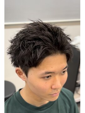 バース バイ ハピネス(BIRTH by happiness) ツイストスパイラルパーマツイストパーマメンズマッシュパーマ