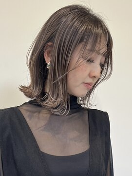 ジルブラン(JIL BLAN) ハイライトバレイヤージュダブルカラーショートカット30代40代