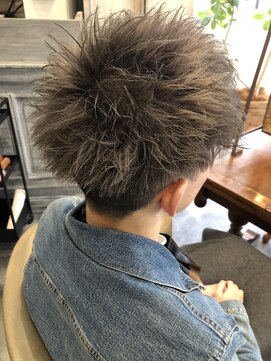 モワ 仙台(Mois) アッシュブラック/ハイライト/ブリーチ/ブルーブラック/髪質改善