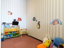 モンド ヘアクリエーション 下荒田店(monde hair creation)の雰囲気（キッズスペースあります♪お子様同伴OK☆お気軽にどうぞ♪）
