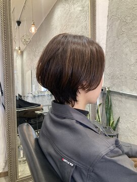 エン(en) くびれショート