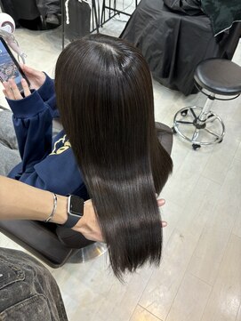 アイズ 横浜(IS) [YASU指名]オリーブカラー/オリーブグレージュ/横浜