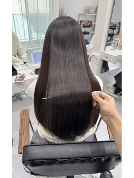 エレリー 栄店(EleRe) 【矢野】美髪矯正はお任せ♪