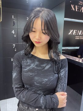 ジーナ 名駅(XENA.) 《XENA/YURI65》地毛風カラー/ダークグレー/艶カラー