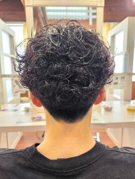 TJ天気予報 1コ 可児店 メンズパーマ/波巻き/ツイスト/スパイラル/ニュアンスパーマ