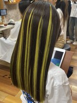 エルバイイエローコーン(ell by YELLOW CORN)&nbsp;イメチェン/ハイライト/デザインカラー/ダブルカラー/韓国