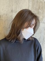 ハーフアンドハーフ(HALF and HALF)&nbsp;ミディアムレイヤー/地毛風ストレート