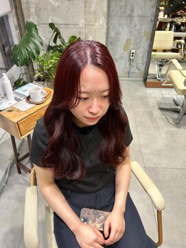 エッセ 大阪梅田茶屋町店(esse) 深みレッド!!